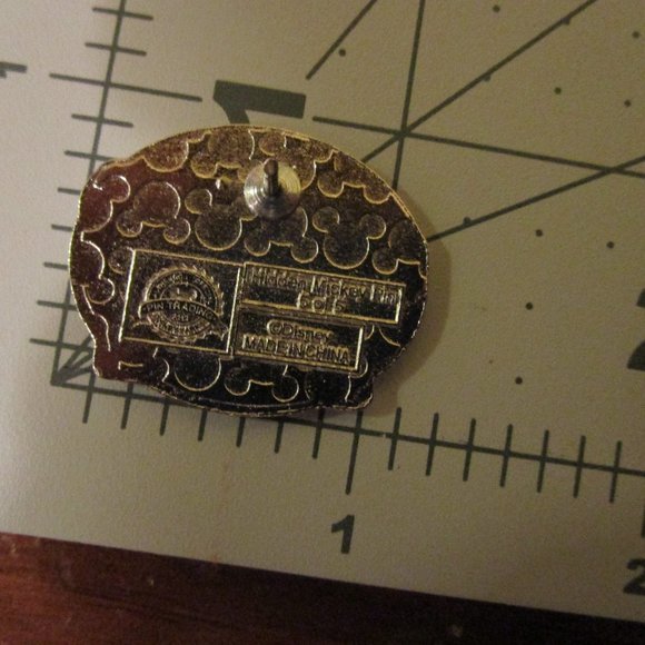 Disney Hidden Mickey Gus & Jaq Chaser Pin - Picture 6 of 8